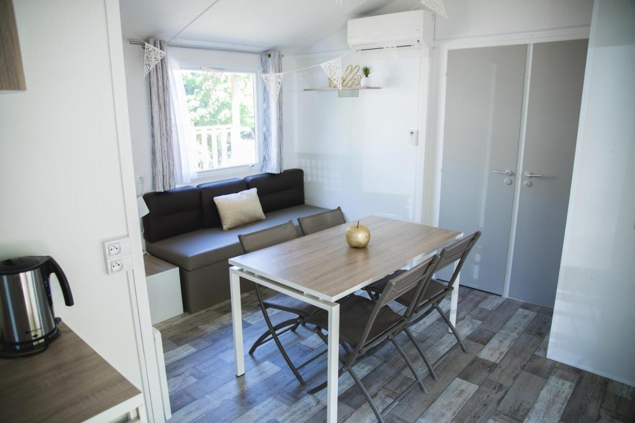 Medrose Camping Hotel Saint-Thomé Buitenkant foto